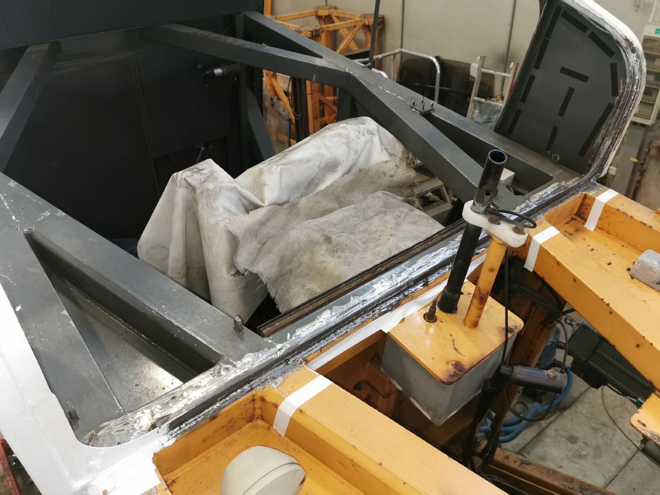 Maschinenteil, das von Montageservice Kundt repariert wird