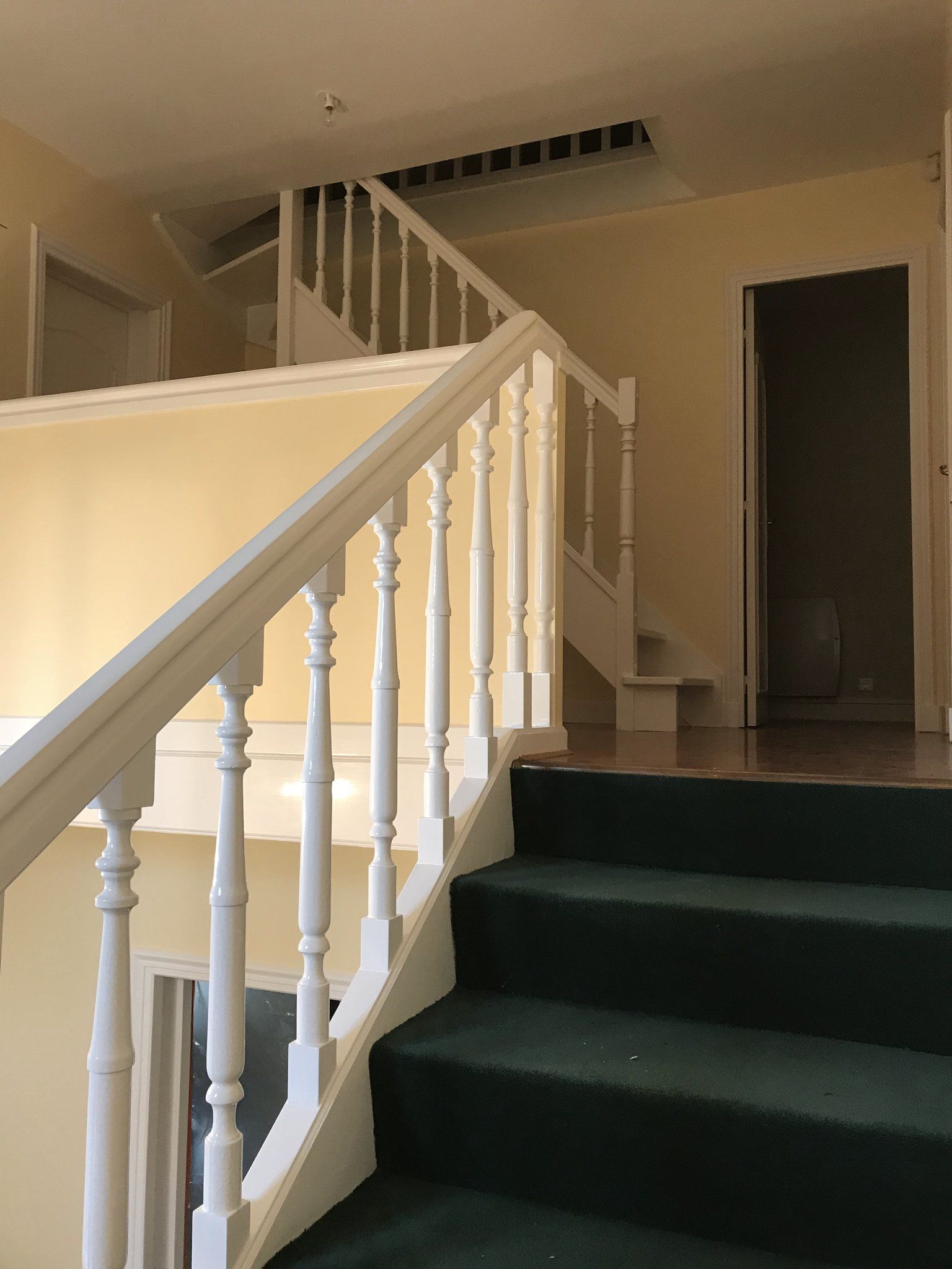 Peinture d'un escalier