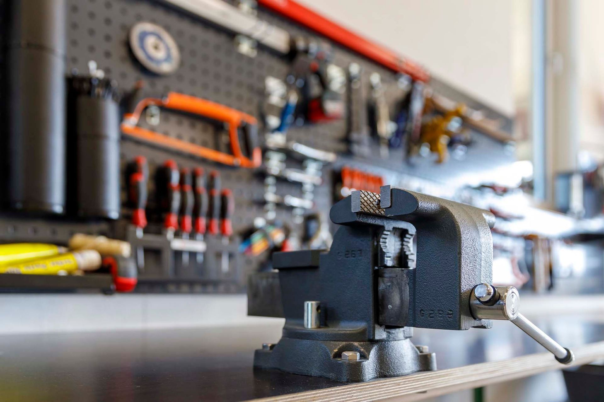 Spezialisten für Sanitär, Tank- und Leitungsbau - EGWA AG in Oberbüren