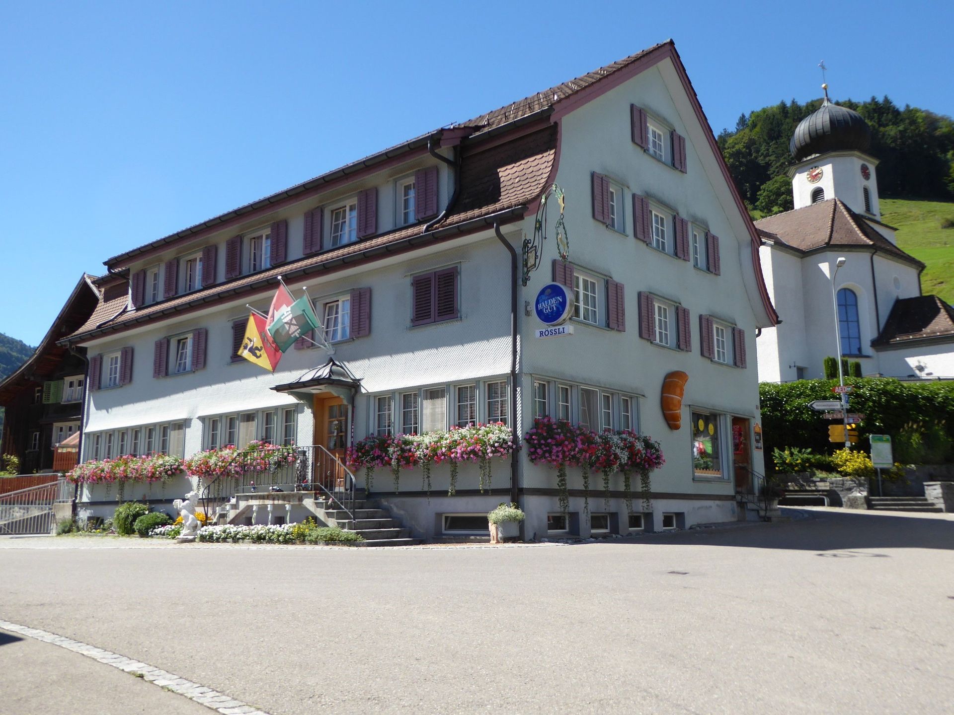 Aussenansicht 6 - Gasthaus-Bäckerei Rössli - Libingen