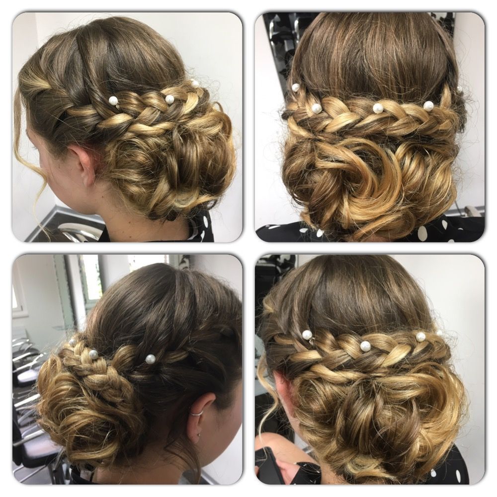 Frau mit Hochsteckfrisur