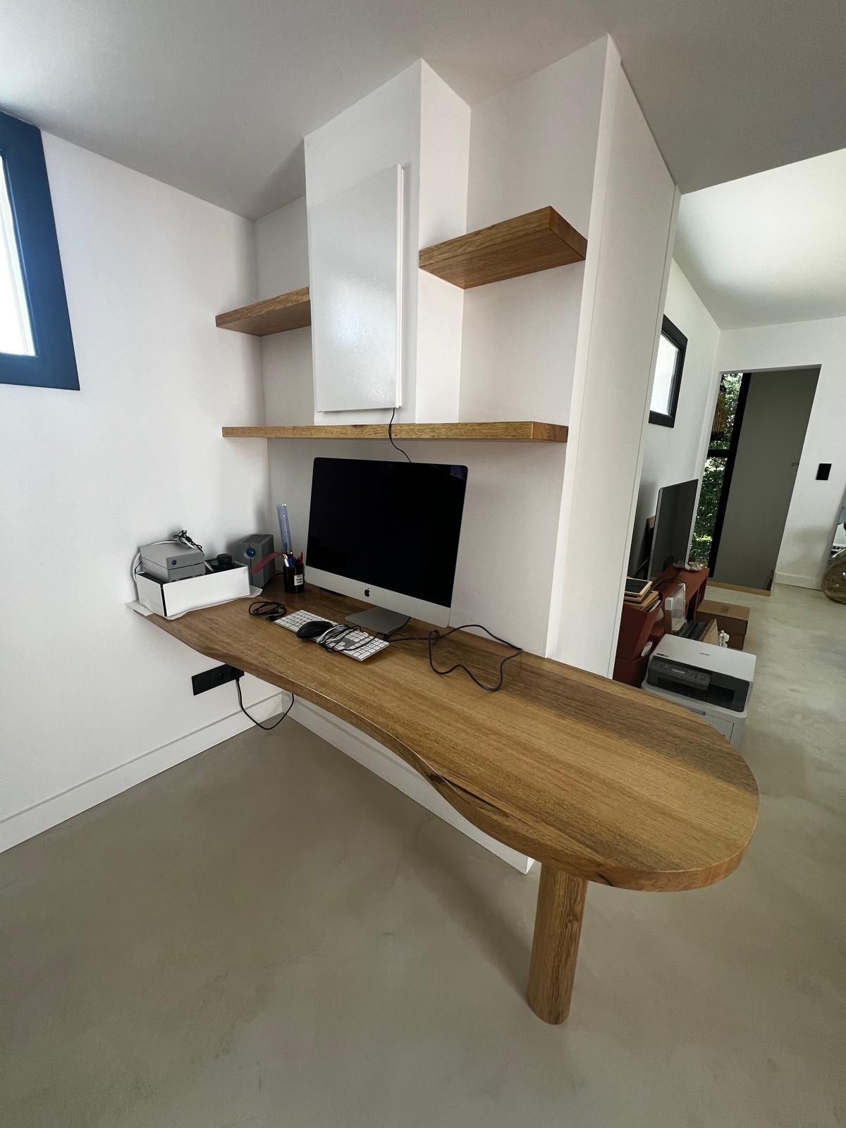 Bureau ouvert, sur mesure.