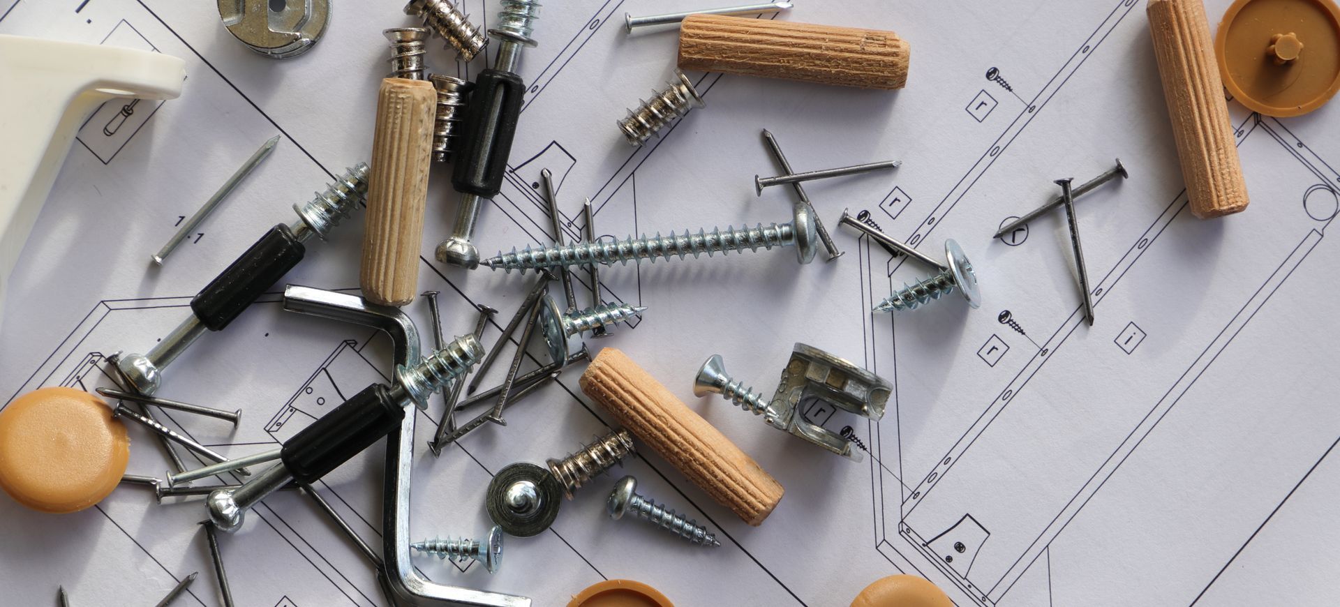 Vis et outils