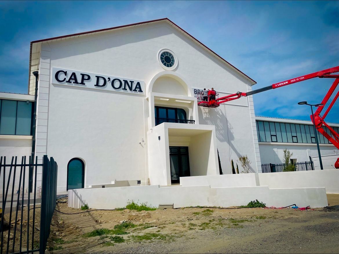 La devanture d'un magasin