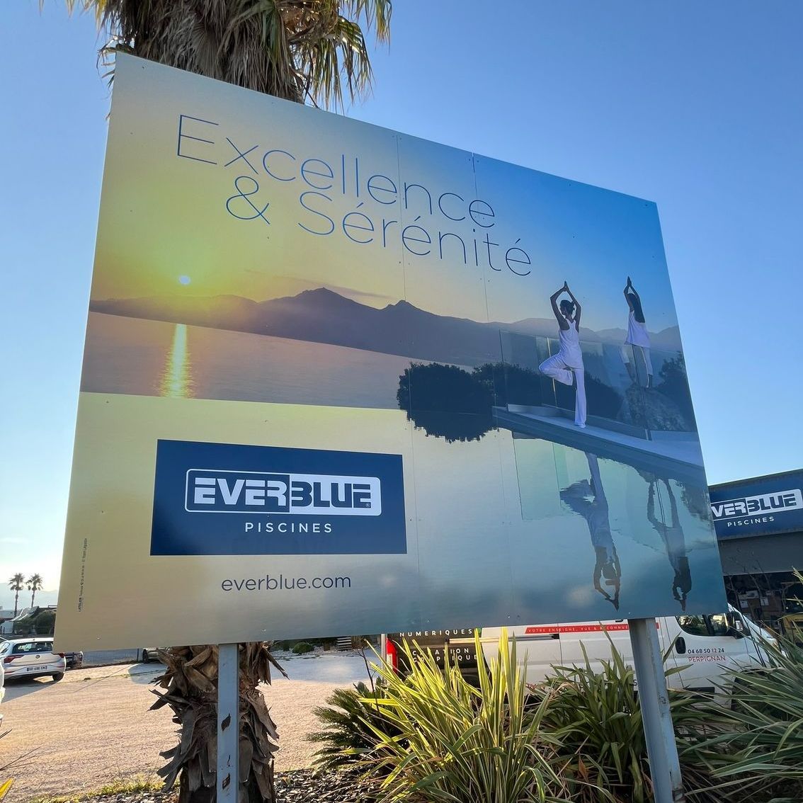 Panneau publicitaire