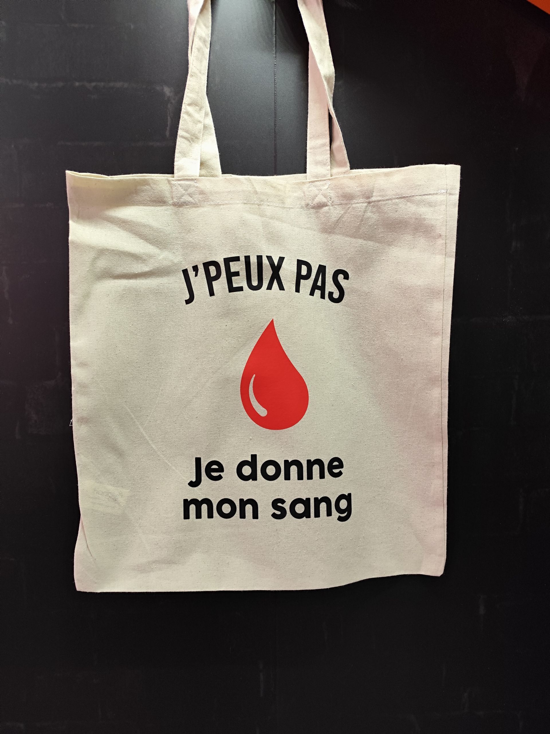 Un sac personnalisé pour le don du sang