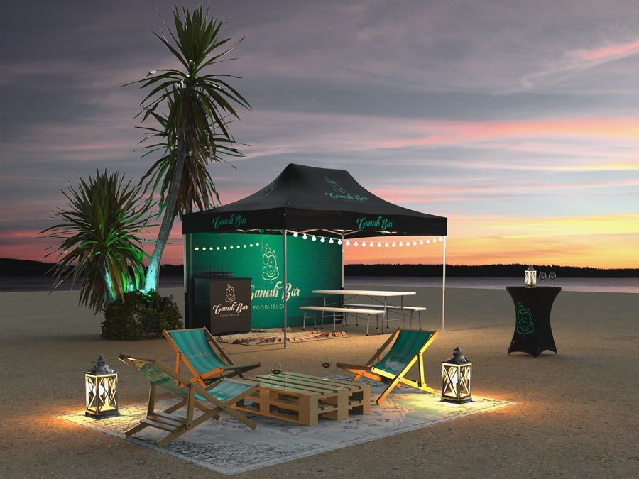Stand d'une marque sur une plage