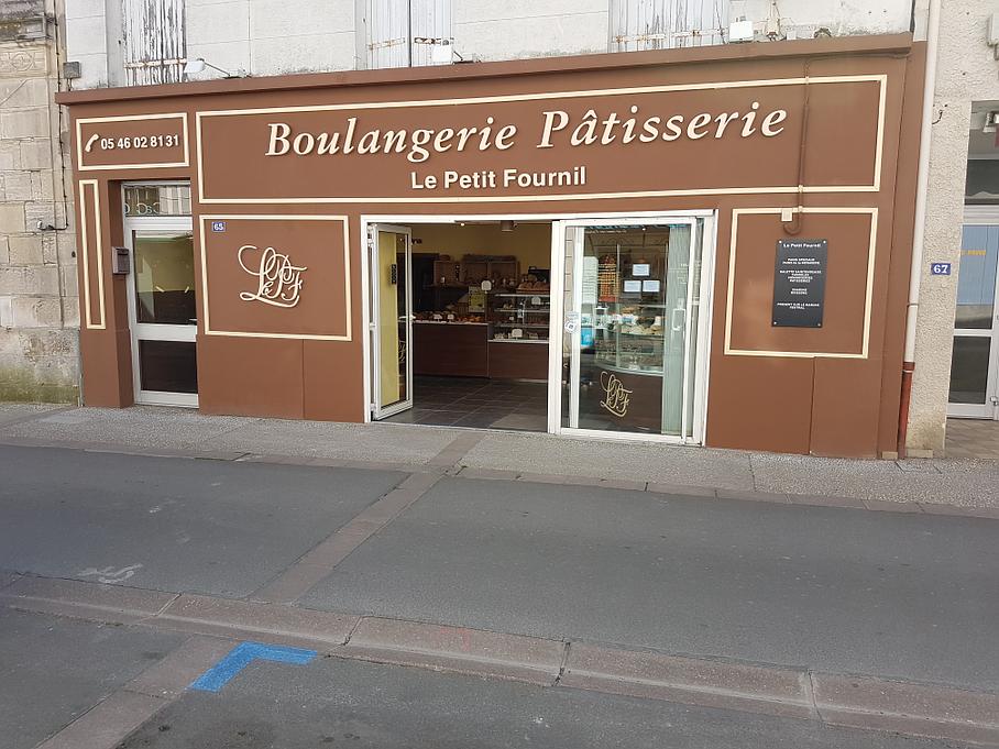 Venez à la boulangerie-pâtisserie Le Petit Fournil à Saujon