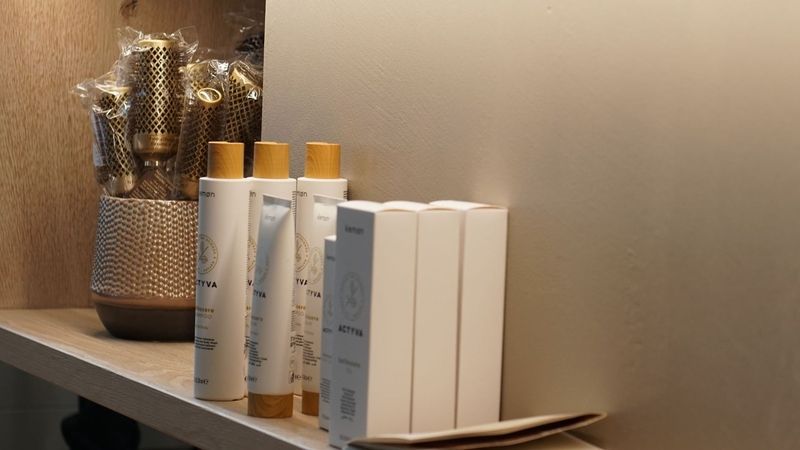 Haar-Lokal 6370 Haarpflegeprodukte