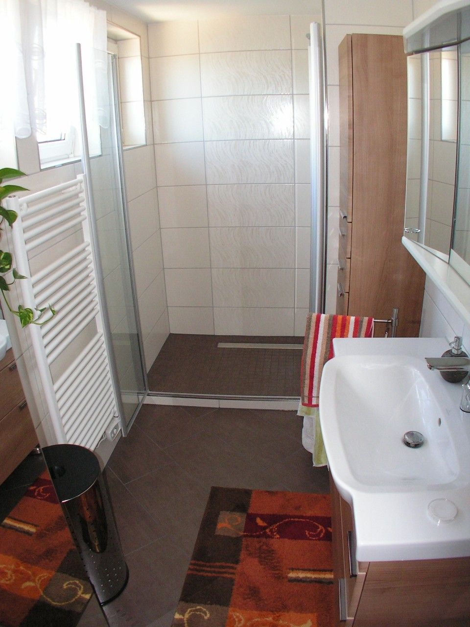 Fliesen in einem Badezimmer