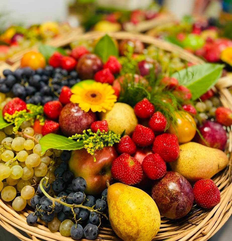 Panier de fruits, fruits rouges