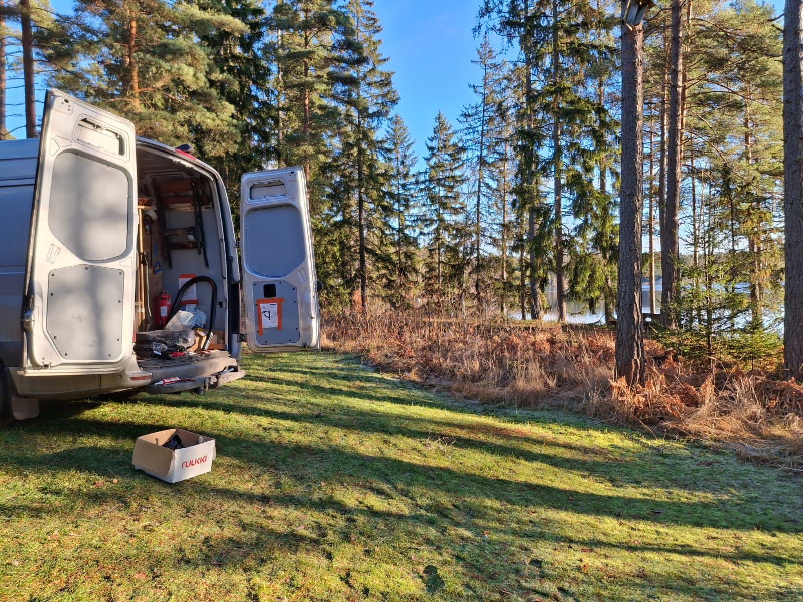 Halikon Rakennuspelti Oy:n ammattilaiset valmiina palvelemaan – pelti- ja ilmanvaihtotyöt paikalliselta asiantuntijalta, Salo