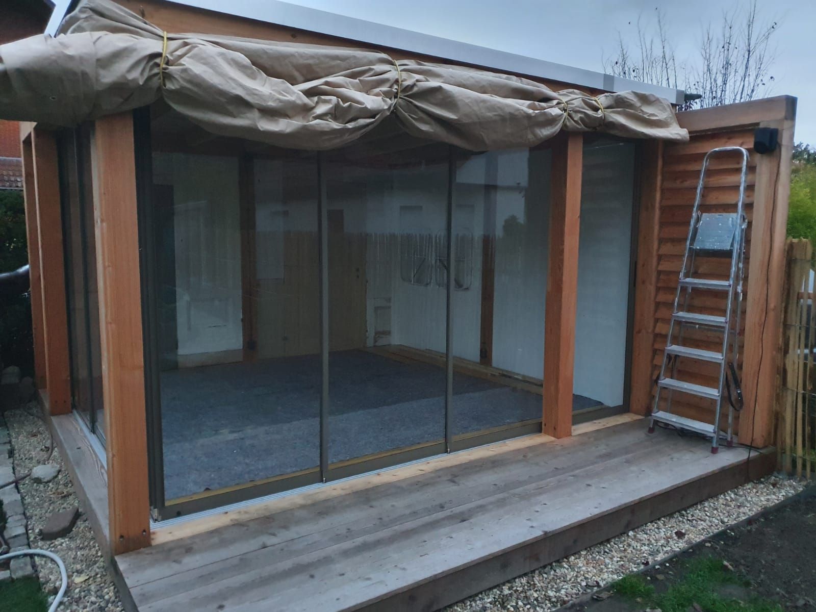 2 vierteilige Schiebesysteme von Sunflex SF 22