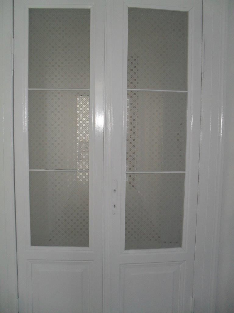 Verglasung einer Zimmertür mit historischem Musselinglas