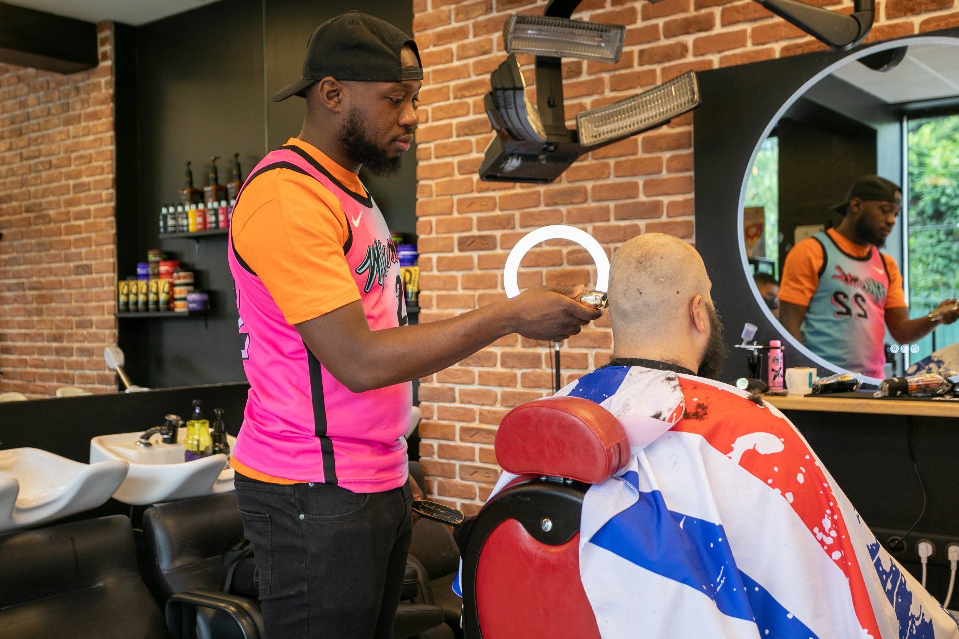 Notre coiffeur barbier