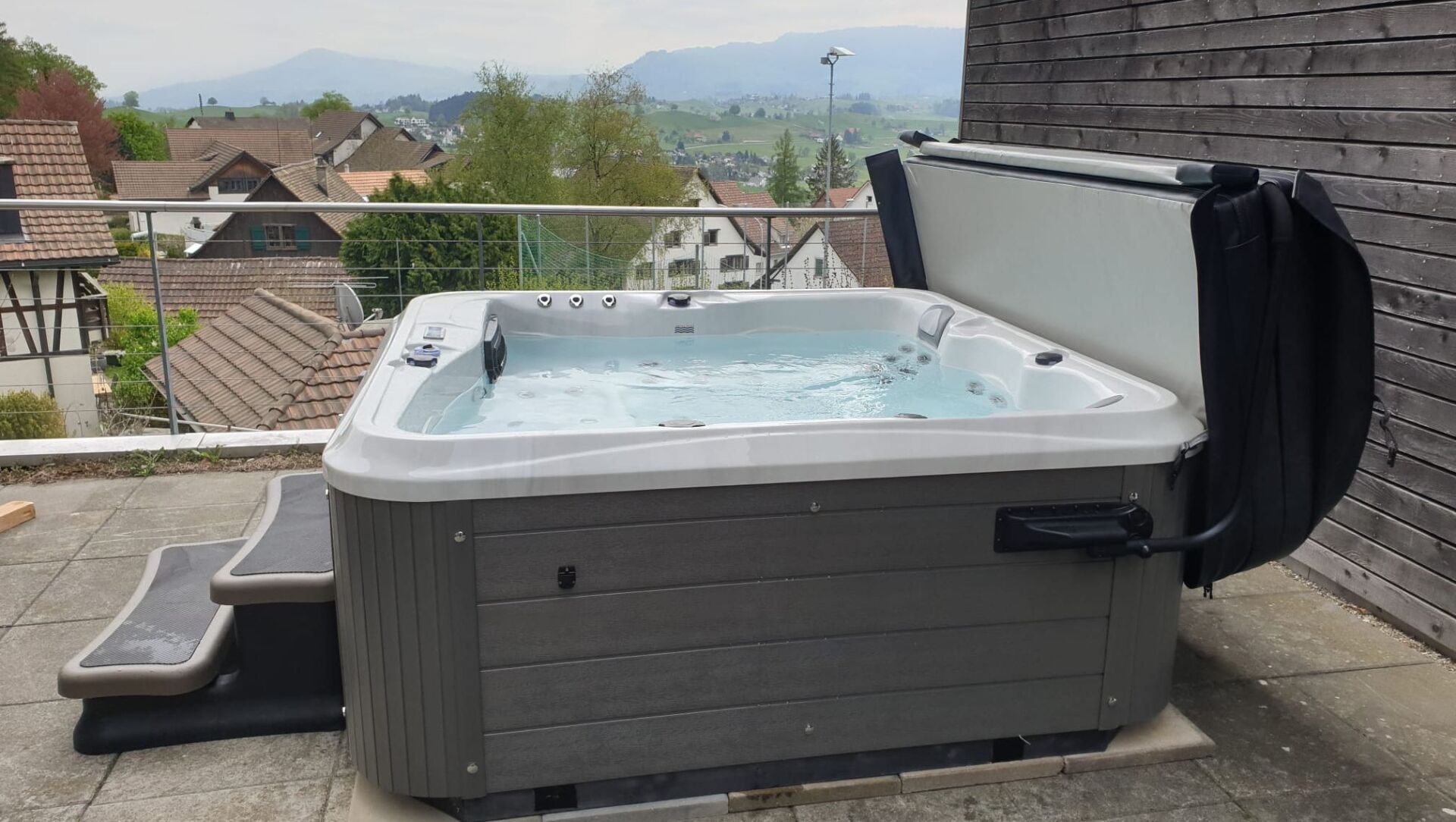 Jacuzzi - HAKA-Spa Whirlpool-Service - Altendorf