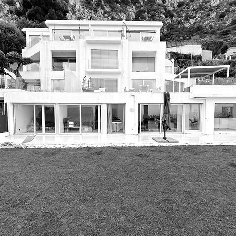 Finestre tecnologiche per abitazione privata - Media Alps