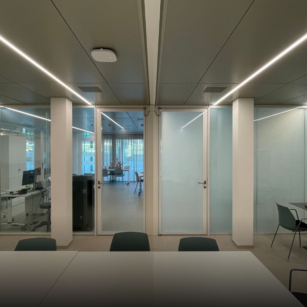 Pellicole con telecomando per aziende - Media Alps