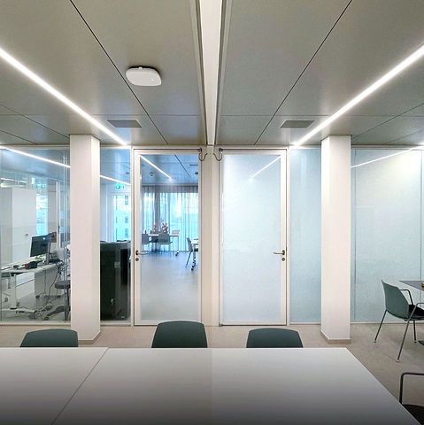 Finestre tecnologiche per ufficio - Media Alps