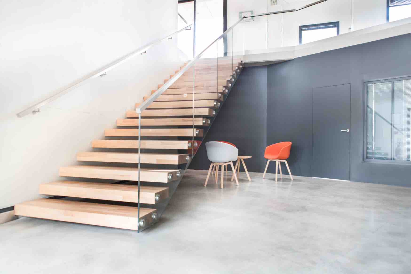 autoporteur bas fond noir