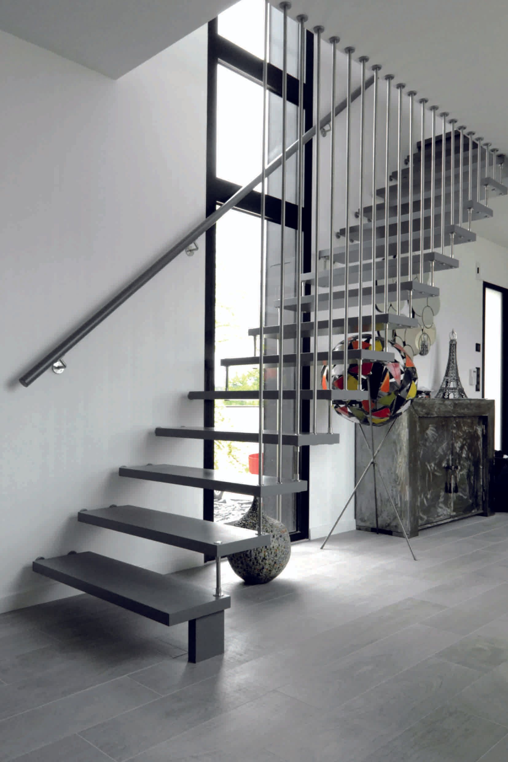 escaliers effet blanc noir