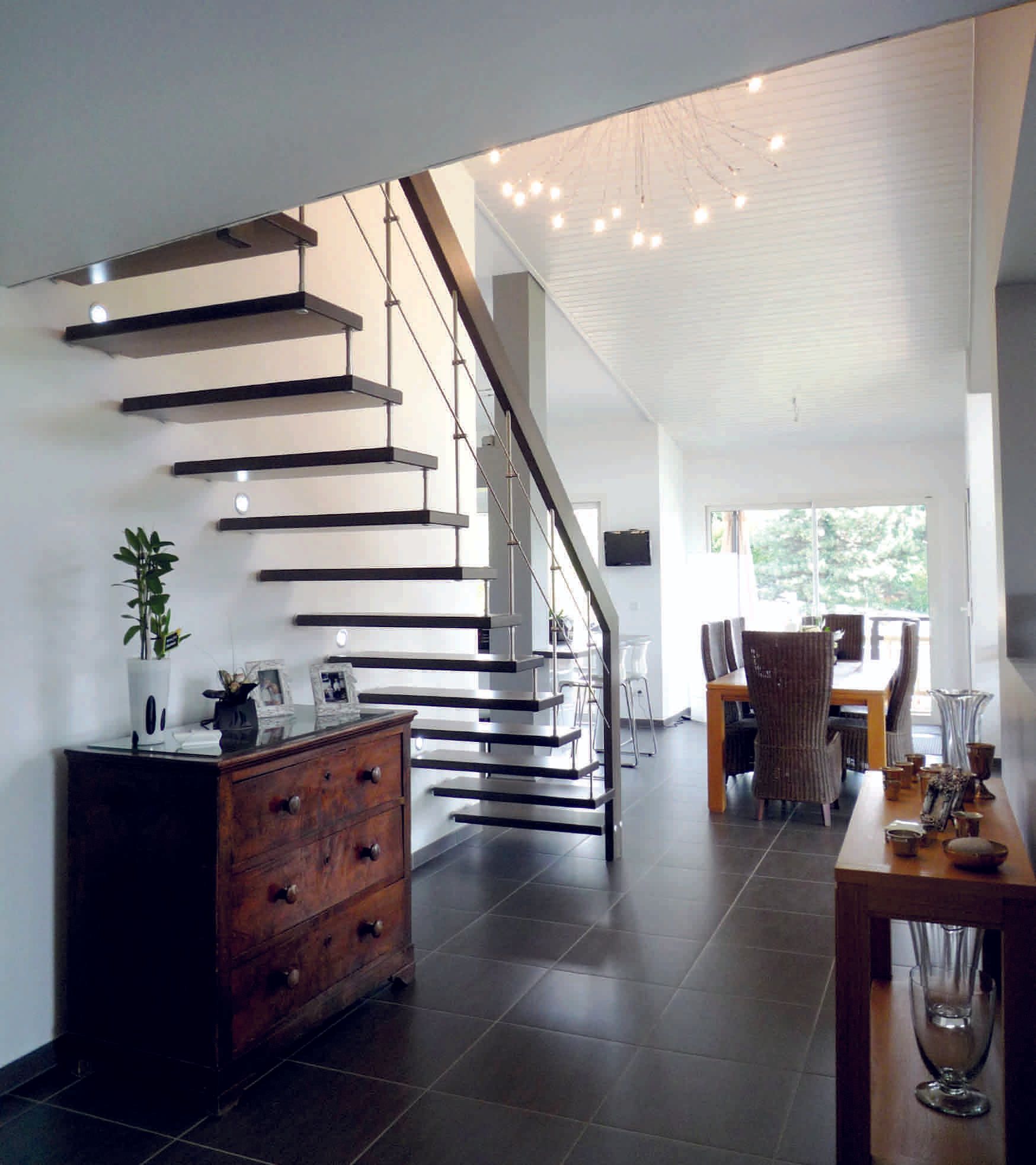 escaliers bois arrière