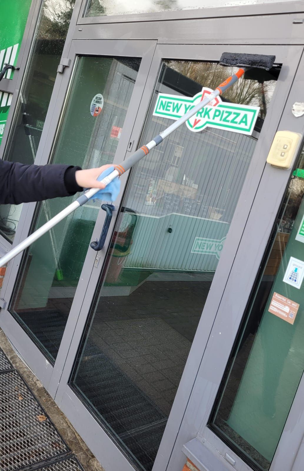 Gebäudereinigung Henk