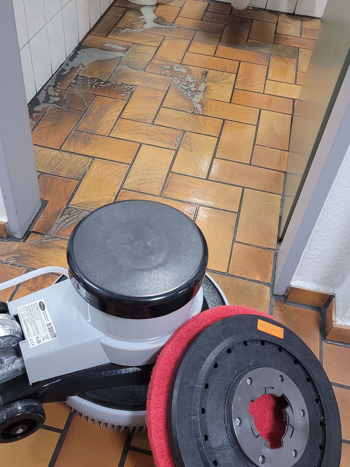 Gebäudereinigung Henk