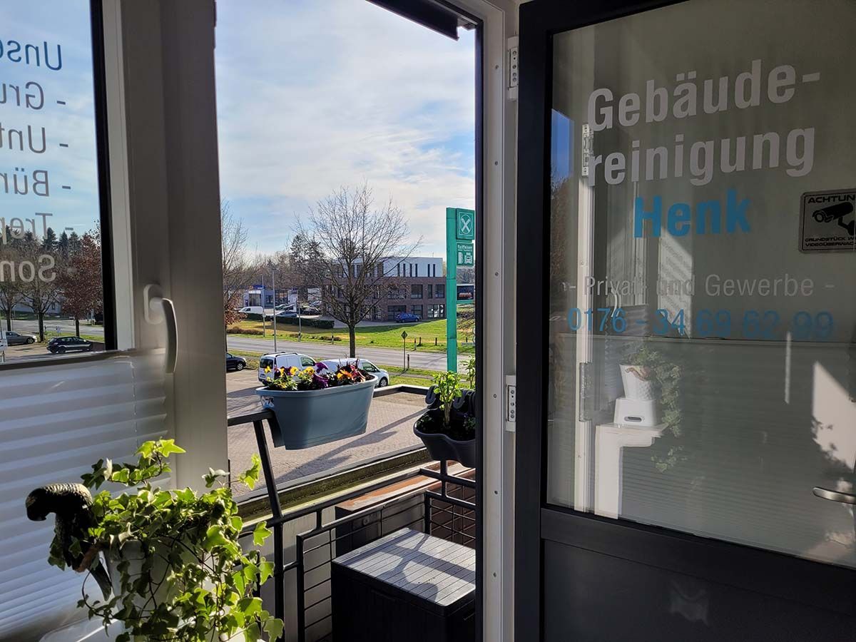 Gebäudereinigung Henk