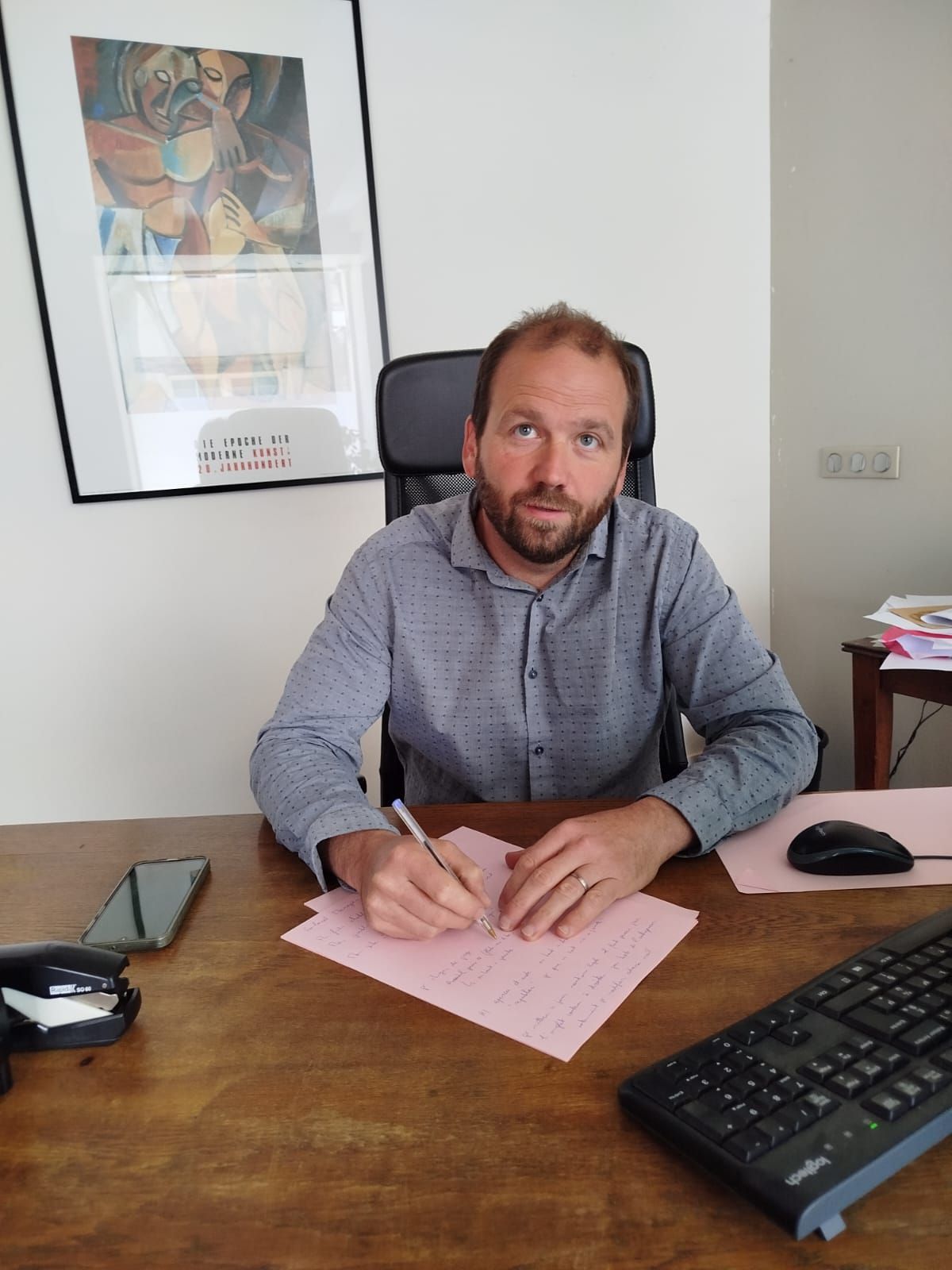 Jérôme PRIMARD, avocat, à son bureau