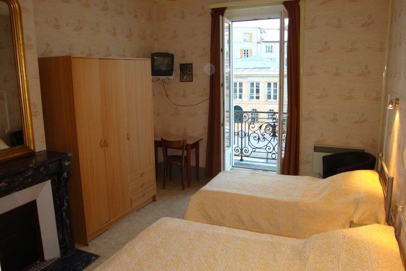 Chambre 2 lits simples