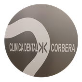 Se muestra un logo para clínica dental k corbera.