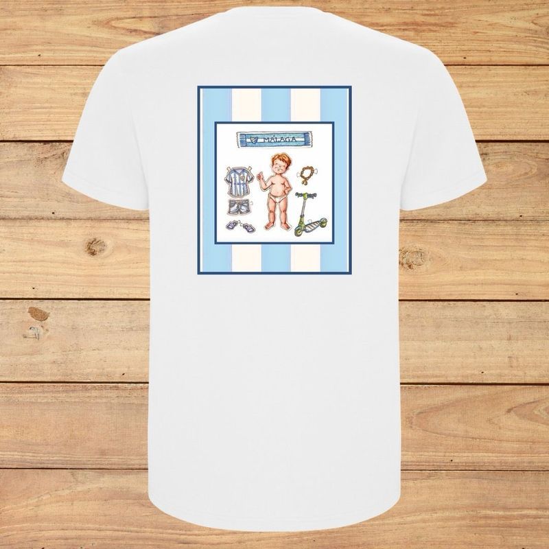 Camiseta blanca con un dibujo animado centrado de una persona y un perro sobre rayas azules y blancas.