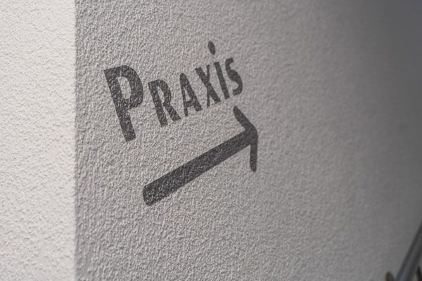 Zahnarztpraxis Matthias Frieß Treppenhaus