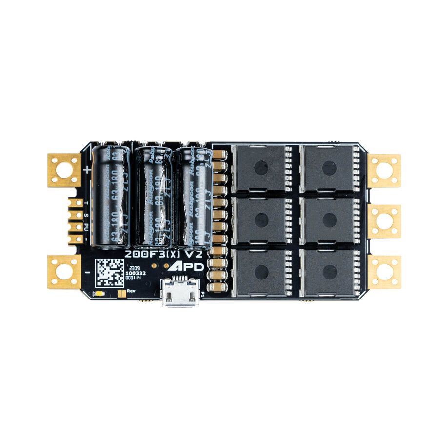 Eine elektronische ESC-Leiterplatte (Electronic Speed ​​Controller) mit drei schwarzen Kondensatoren und sechs MOSFETs.