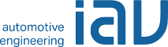 Logo mit den blauen Buchstaben „iau“ und dem Text „Automobiltechnik“ in kleinerer blauer Schrift links daneben.