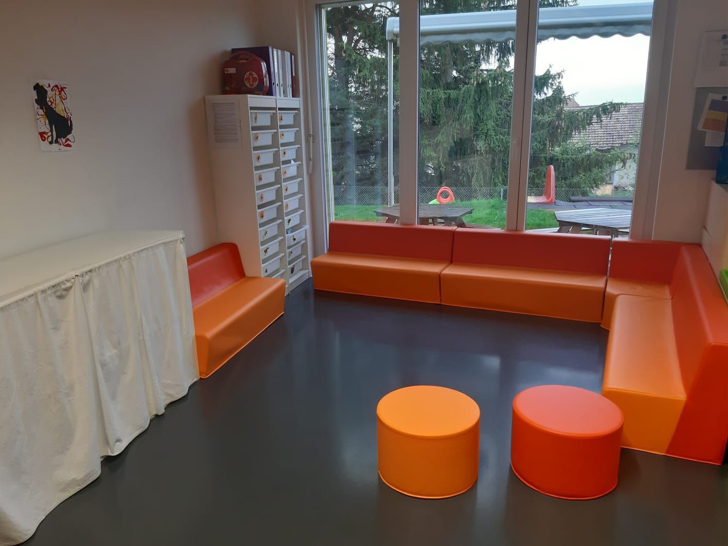 Crèche Les Girafes aux Geneveys-sur-Coffrane - Les Geneveys-sur-Coffrane