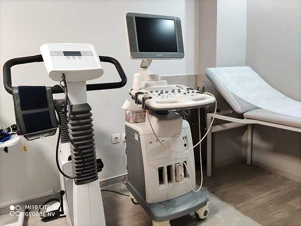 Καρδιολόγος ΝΑΒΡΟΖΙΔΗΣ ΓΕΩΡΓΙΟΣ