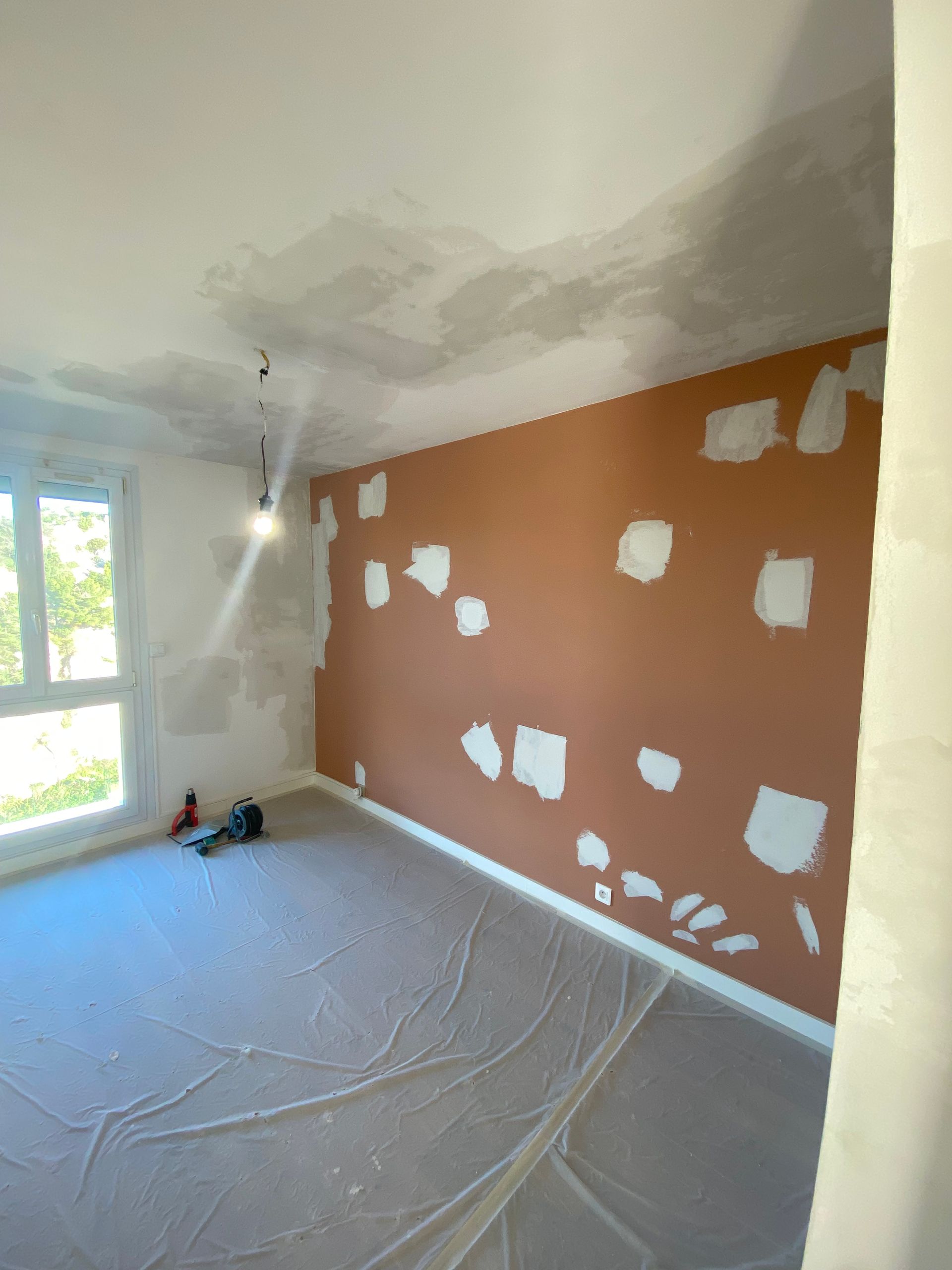 Préparation des murs et du plafond pour peinture 