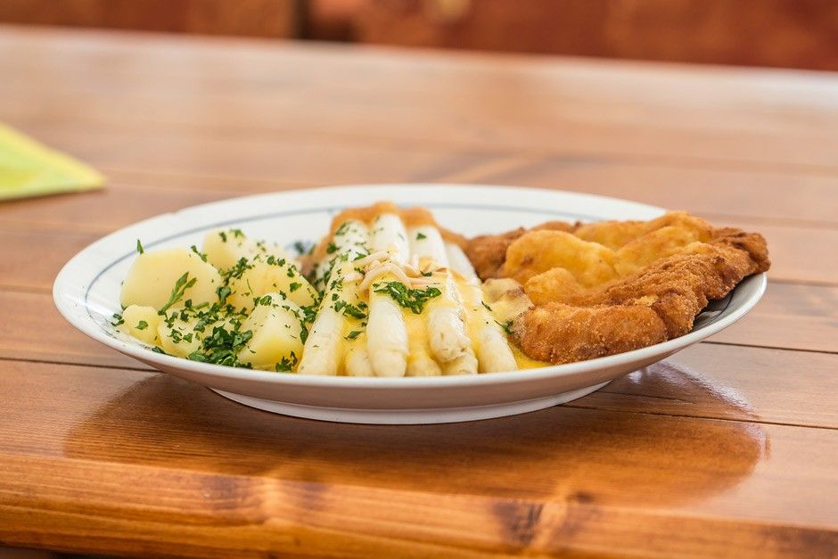 Spargel mit Kartoffeln