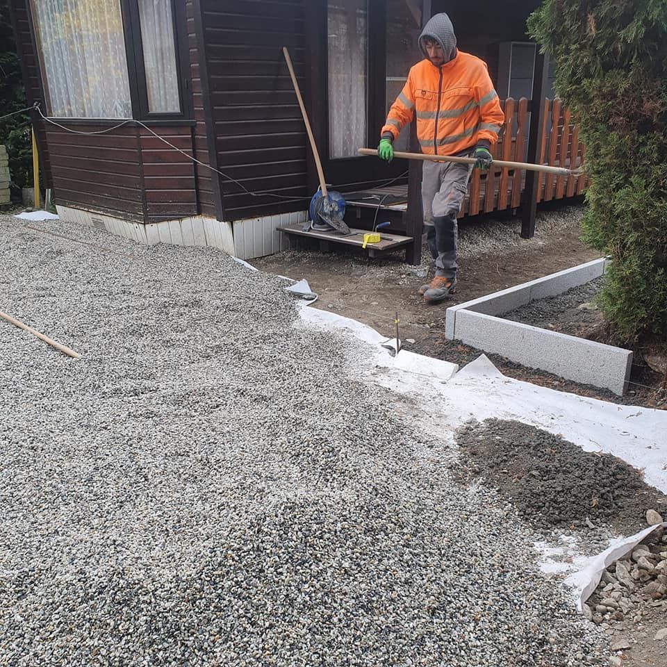 MC Construction Sàrl - Aménagement extérieur - terrassement - goudronnage - dallage - paysagisme