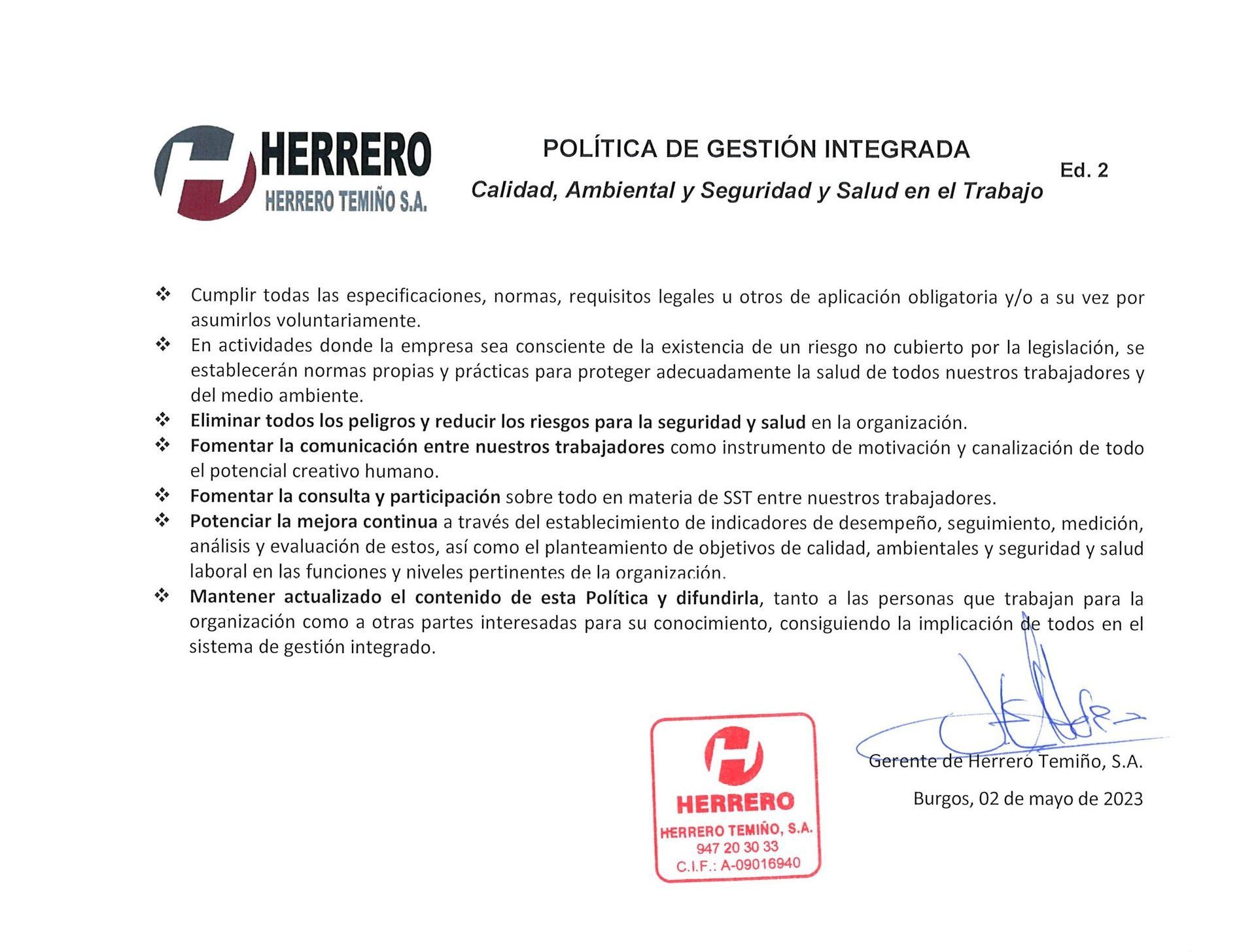 Un trozo de papel con una firma en él.