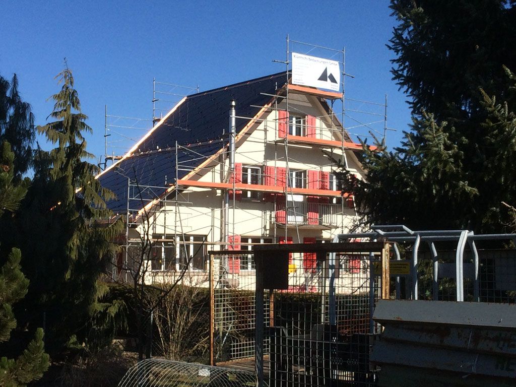 Solar-Dachsanierung | Familie Buess | Aarwangen