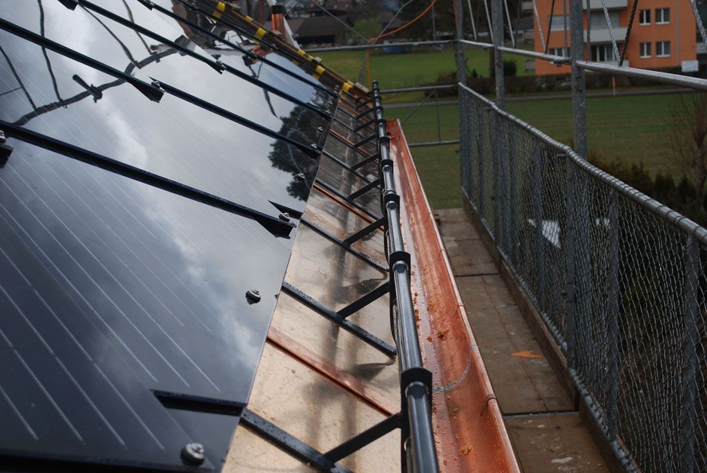 Solar-Dachsanierung | Familie Buess | Aarwangen