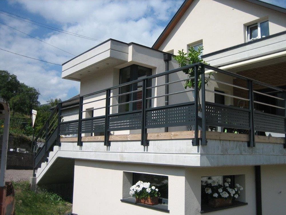 Garde corps de terrasse d'une maison