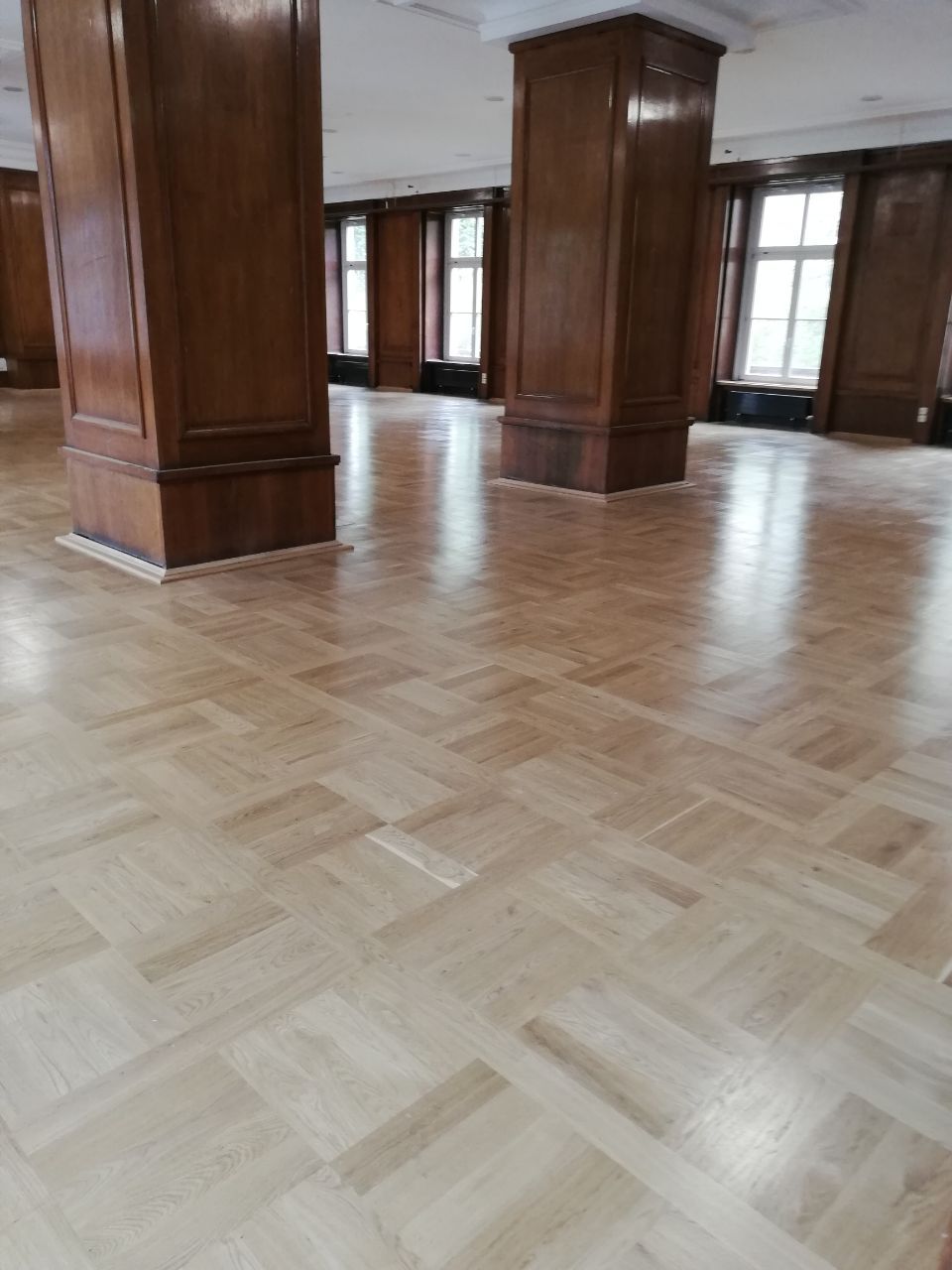 Müller Raum + Dekor – Bodenbelag