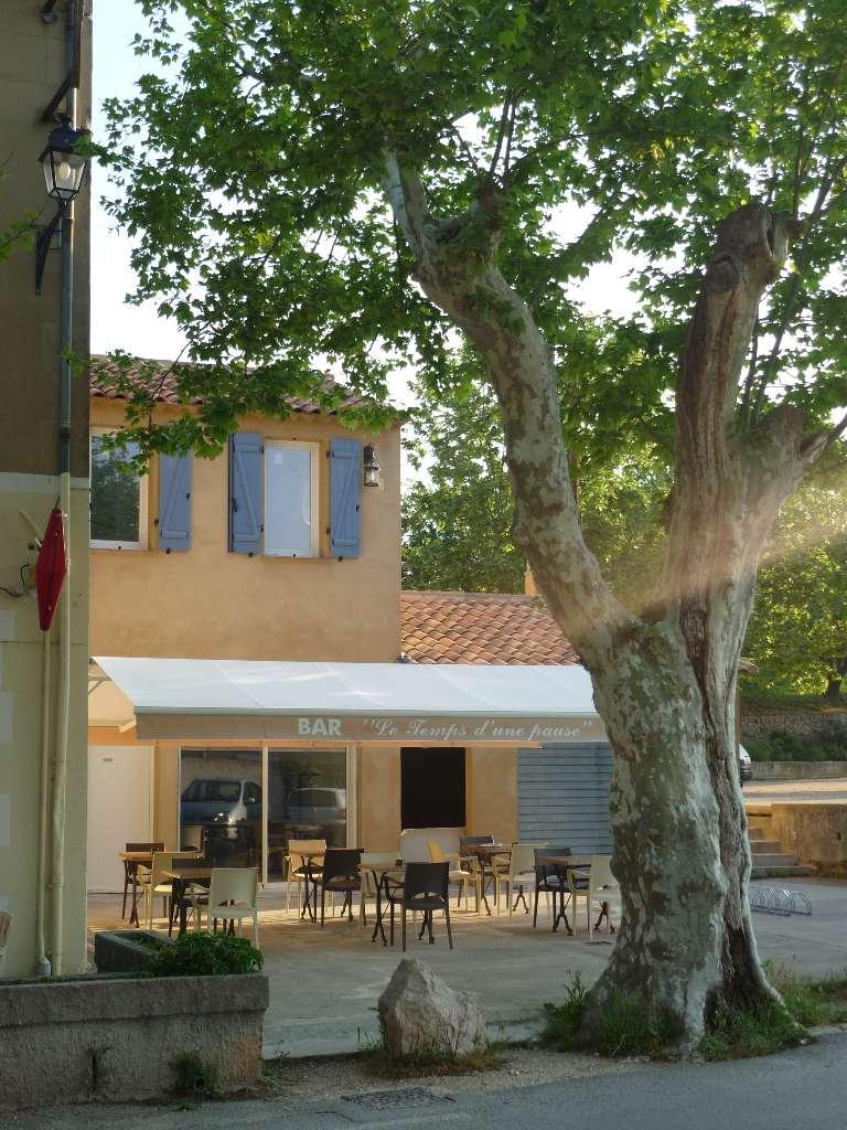 Terrasse - Le Temps d'une Pause, restaurant bar buraliste à Auriol
