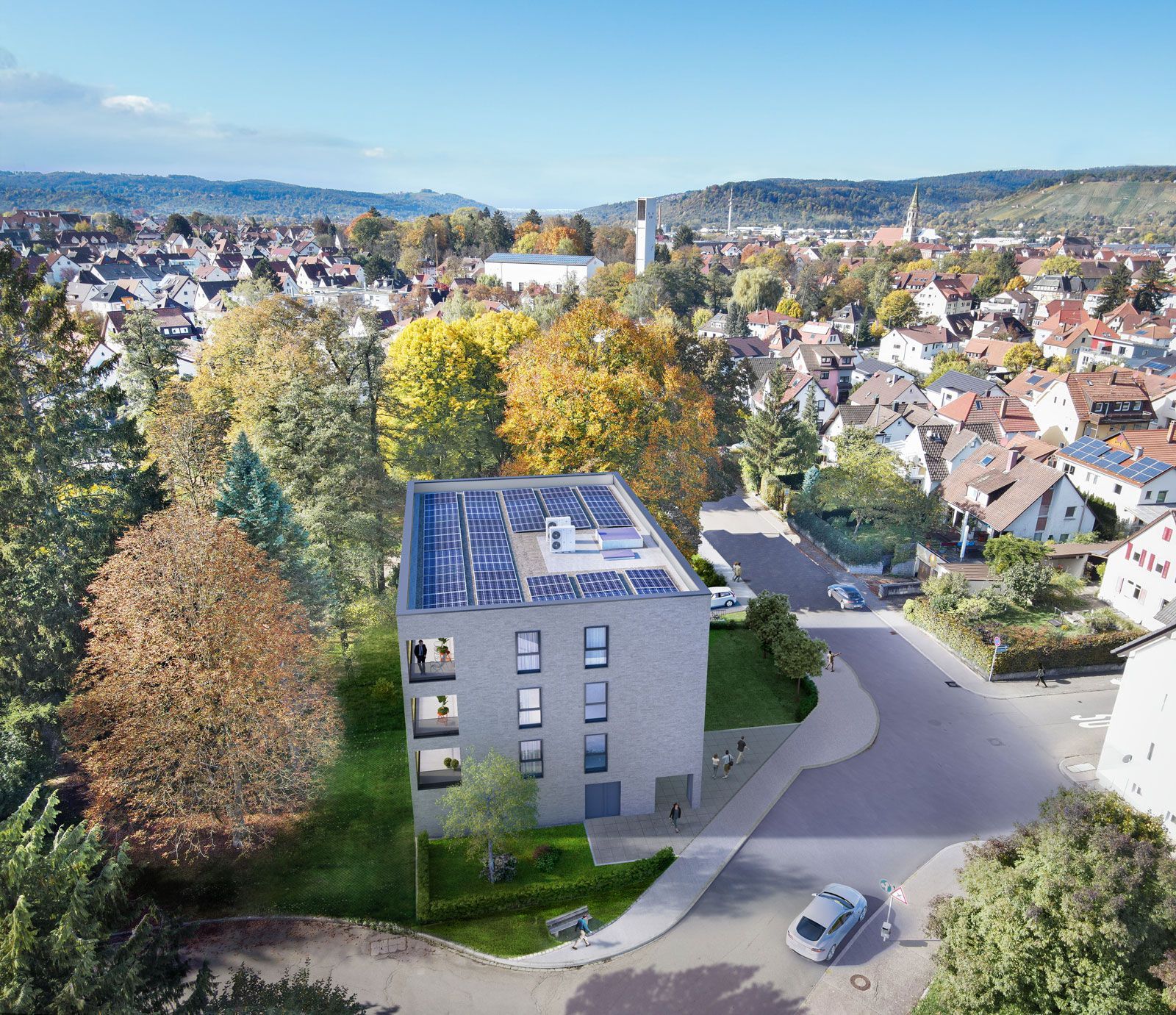Modernes Wohnzimmer mit offenem Essbereich und Zugang zum Balkon; neutrale Farbtöne, Person auf dem Balkon.