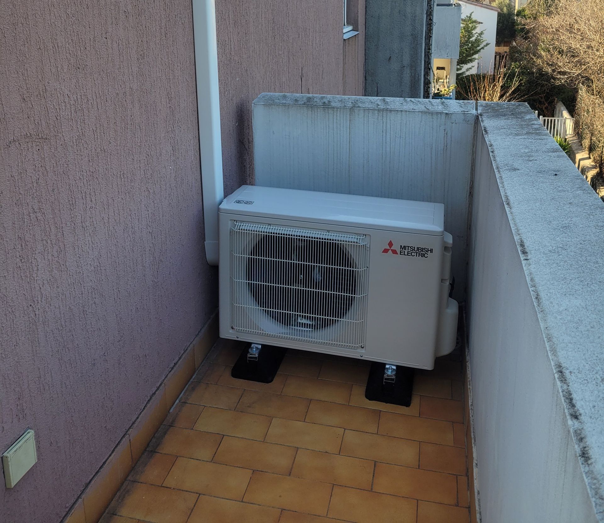 Pompe à chaleur vue de face