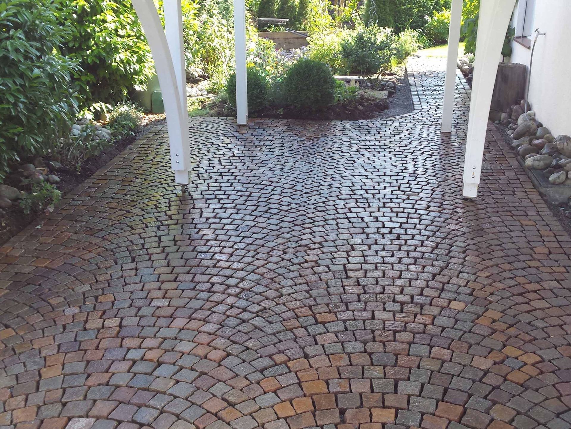 Bogenpflästerung - Armindo Alves GmbH - Hinwil